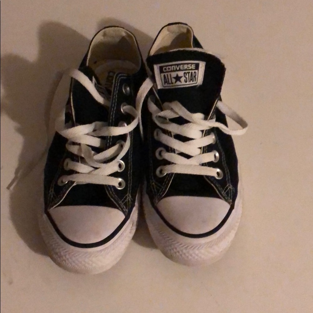 Black converse